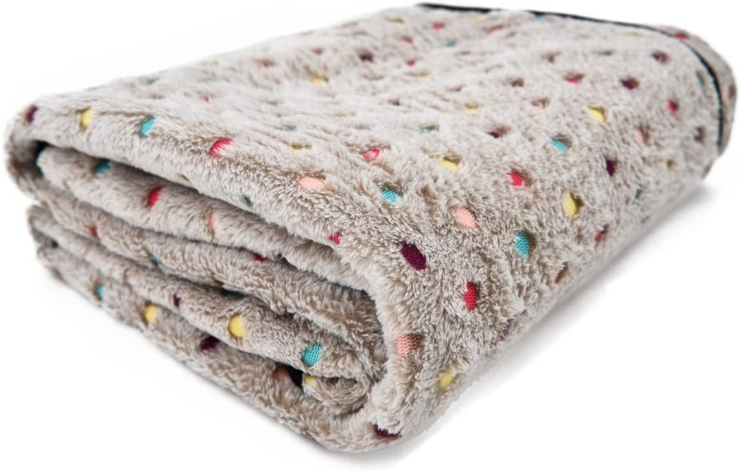 Women's Cozy Plush Blanket with Polka Dot Pattern Stornfield
