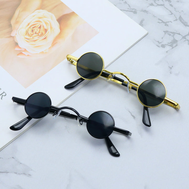 Retro-Inspired Round Metal Frame Sunglasses Stornfield