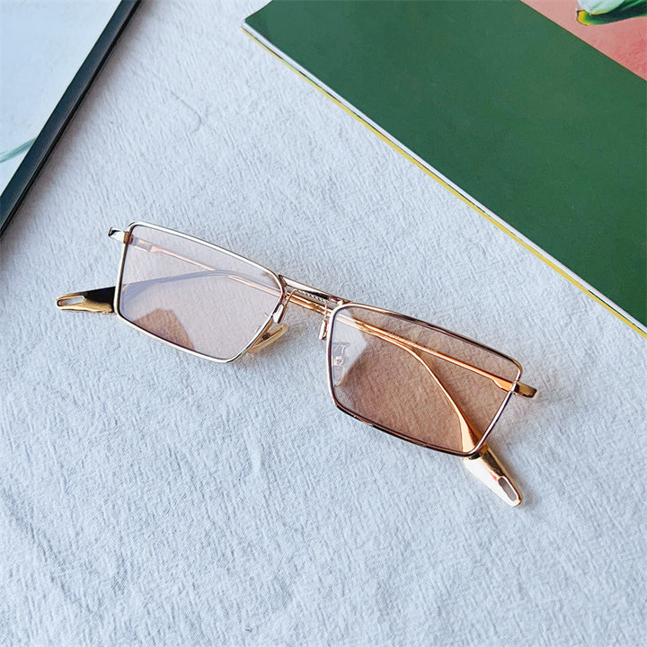Fashion-Forward Geometric Frame Sunglasses Stornfield