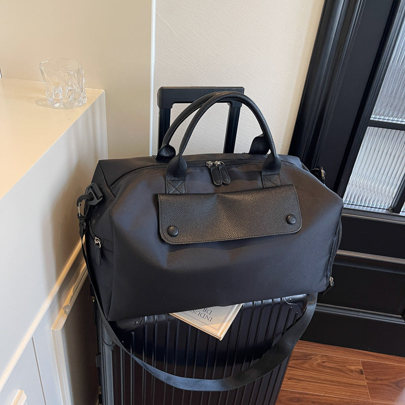 Travel bag with practical compartments Stornfield