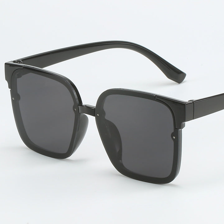 Women modern square sunglasses with UV protection and sturdy frame Stornfield