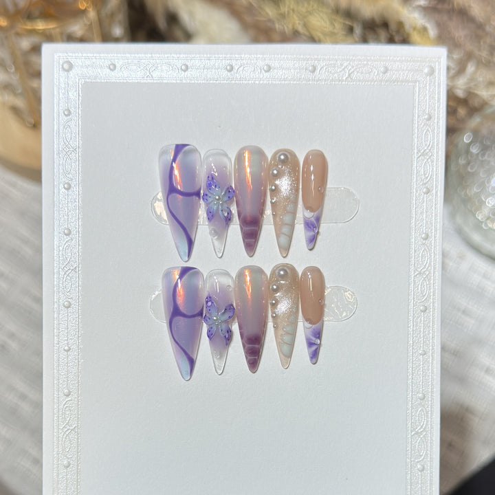 Artistic Stiletto Press-On Nail Design Set with Floral Elements Stornfield