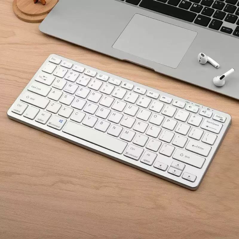 WirelessBluetooth Keyboard Stornfield