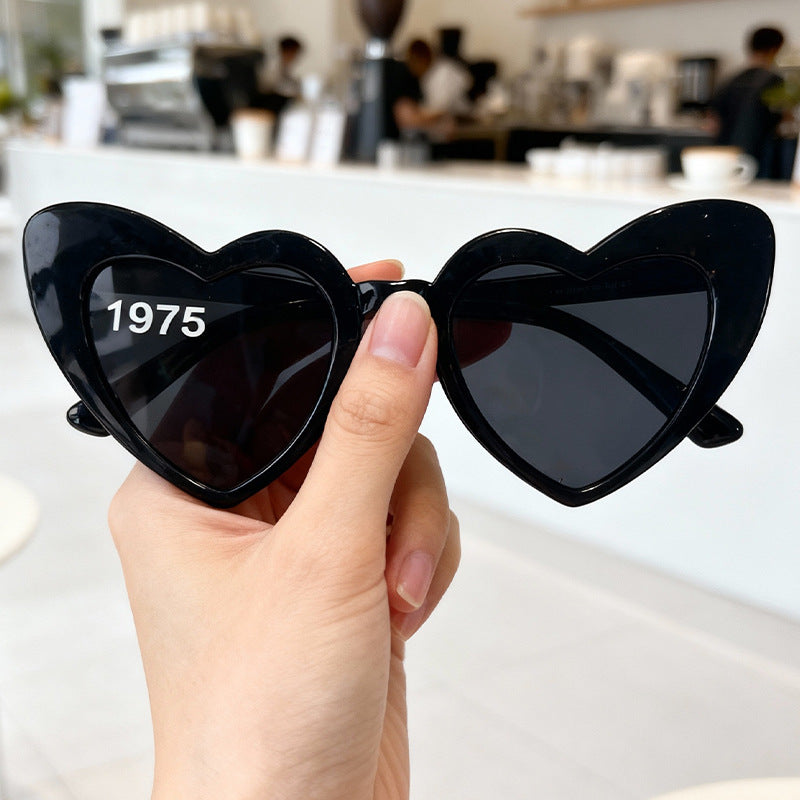Stylish Heart-Frame Sunglasses Stornfield