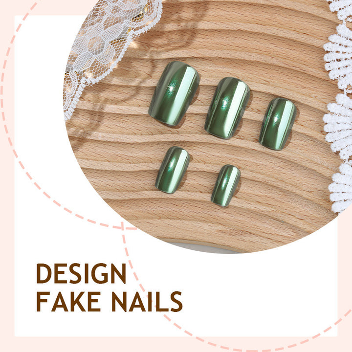 Artificial Nail Set with Elegant, Glossy Design Stornfield