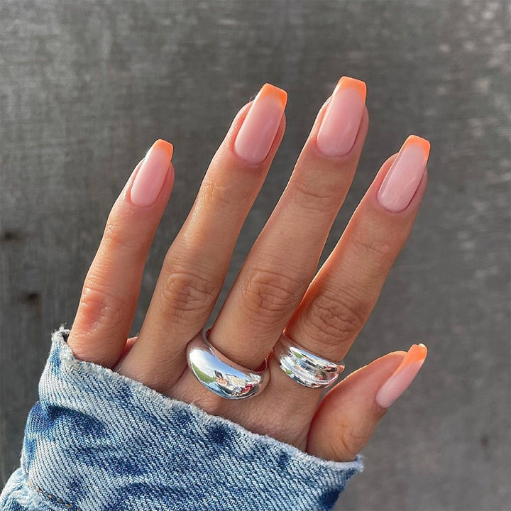 Artful nail extensions with an elegant leaf pattern Stornfield