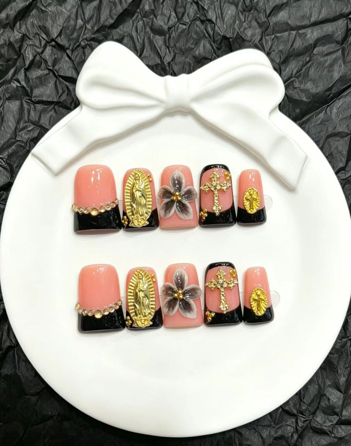 Decorative Artisan Press-On Nail Art Set