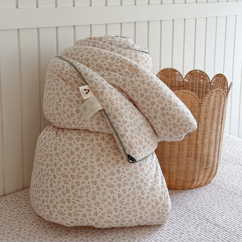 Quilted Cotton-Blend Light Comforter with Botanical Micro-Print and Contrast Piped Edge
