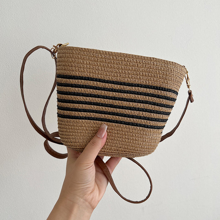 Handcrafted Straw Bag with Modern Design Stornfield