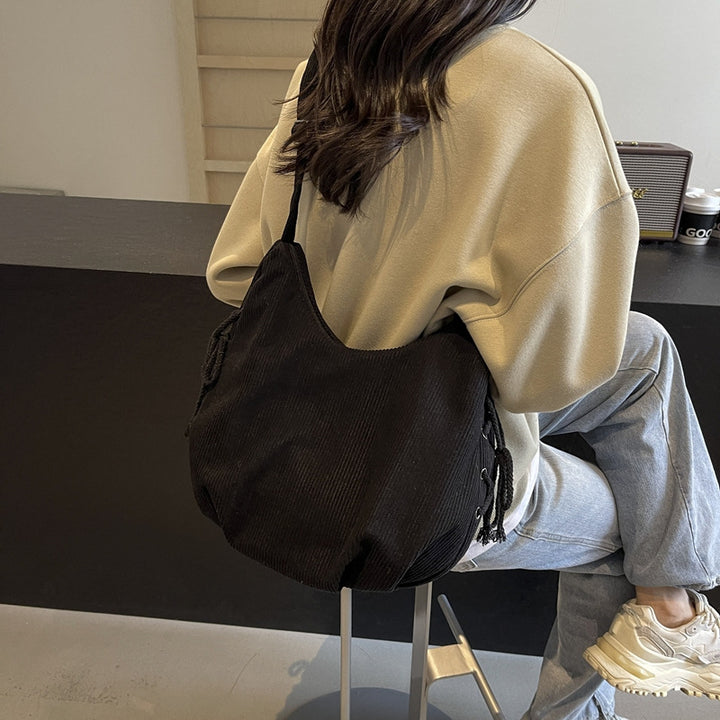 Casual Textured Hobo Bag Stornfield