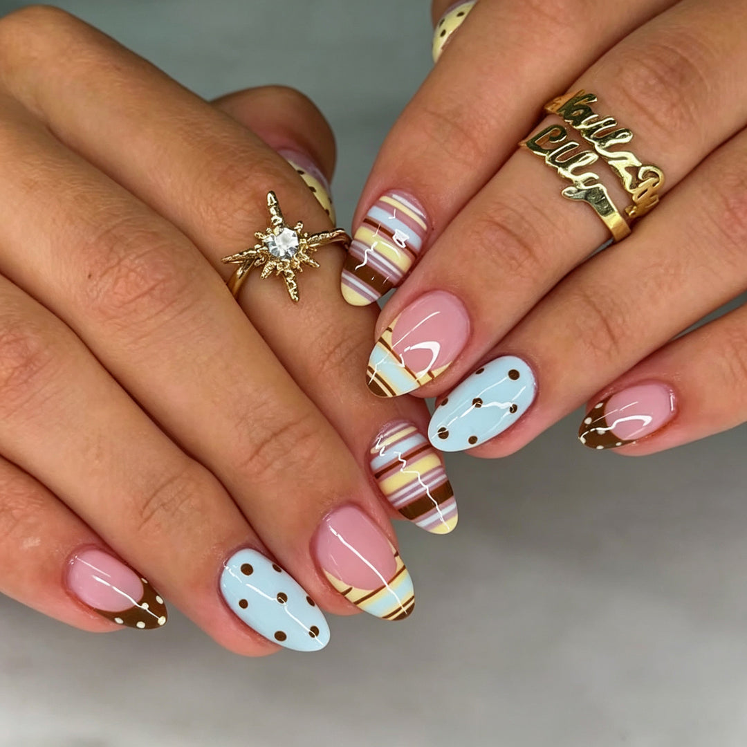 Glamorous Press-On Nail Art Set