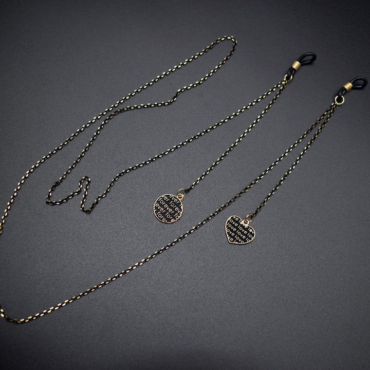Elegant Heart Pendant Eyewear Chain Stornfield