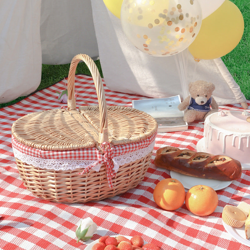 Women's basket with decorative fabric trim and practical carrying handle Stornfield