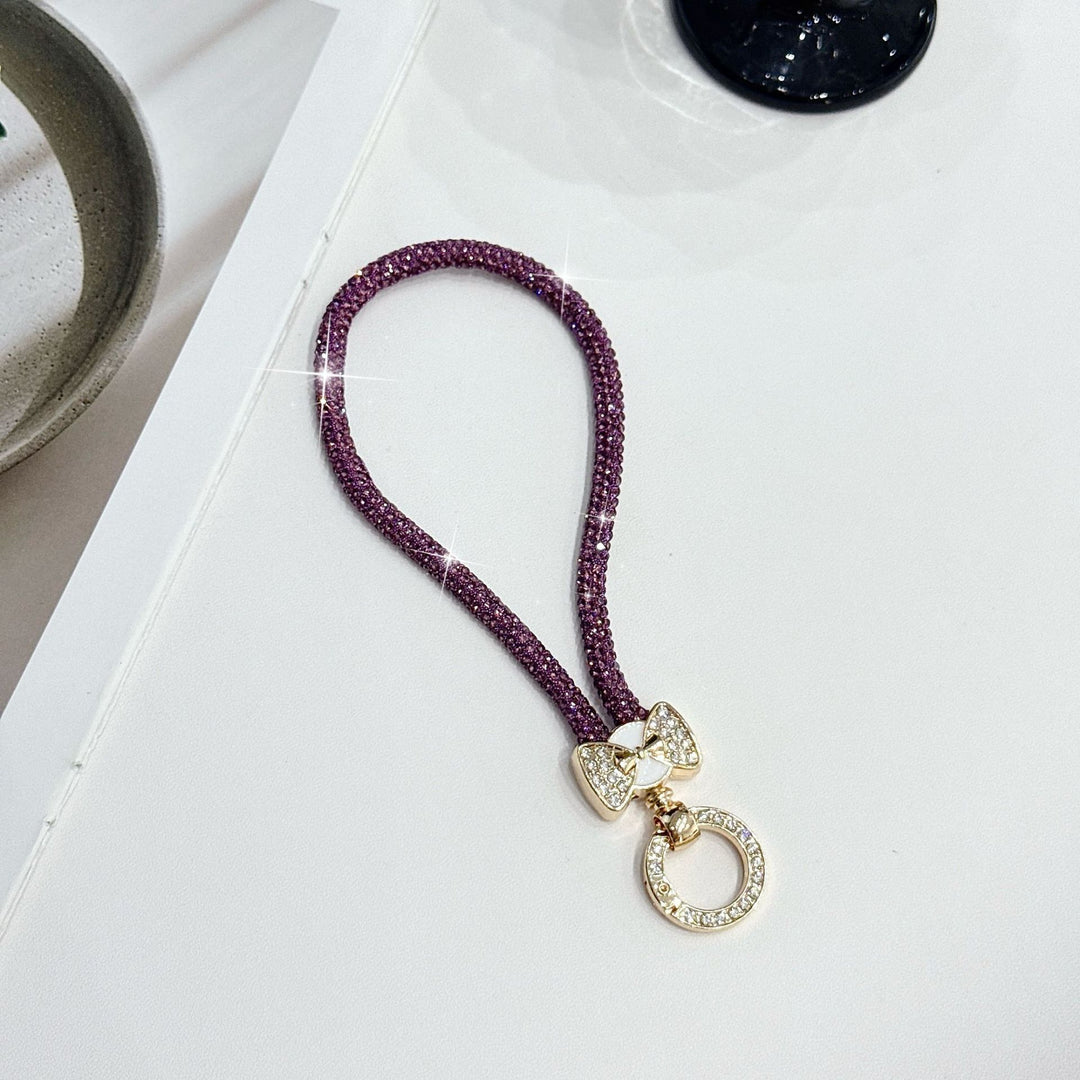 Elegant Bow Charm Necklace Stornfield