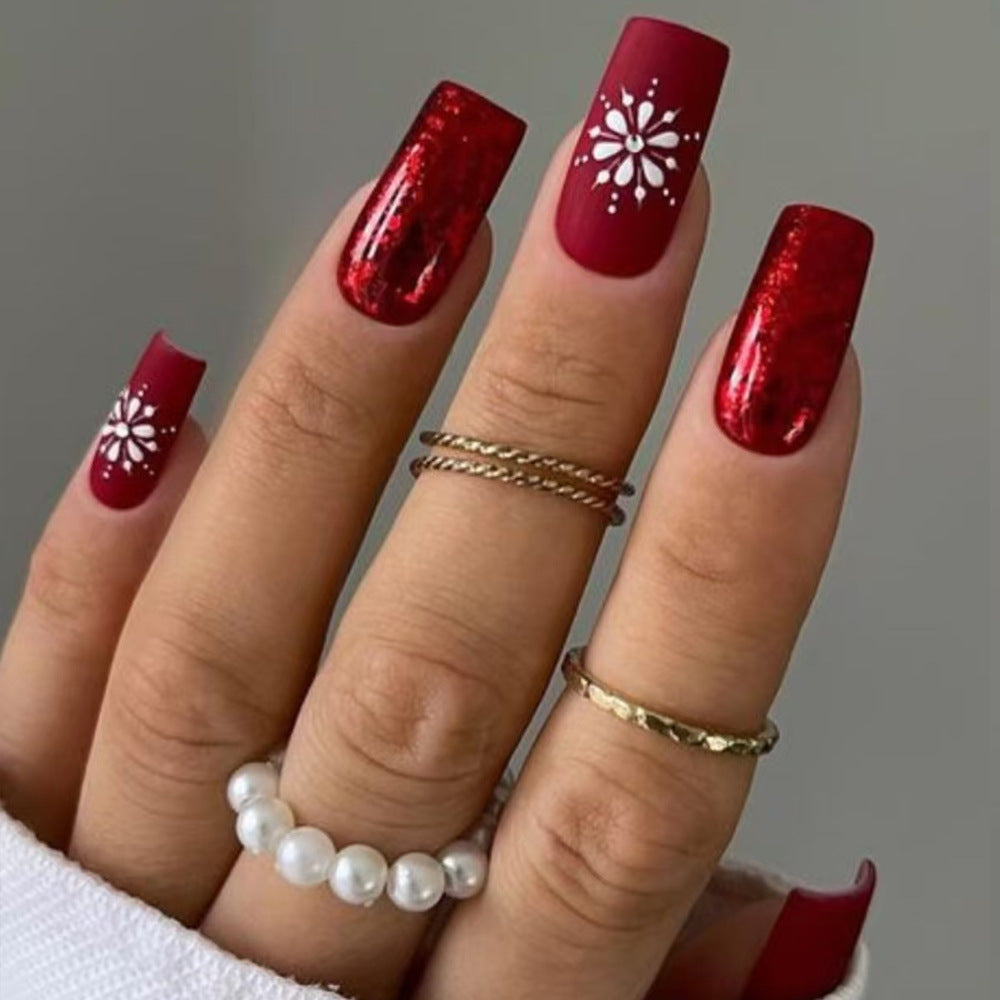 Elegant Press-On Nail Art Stornfield