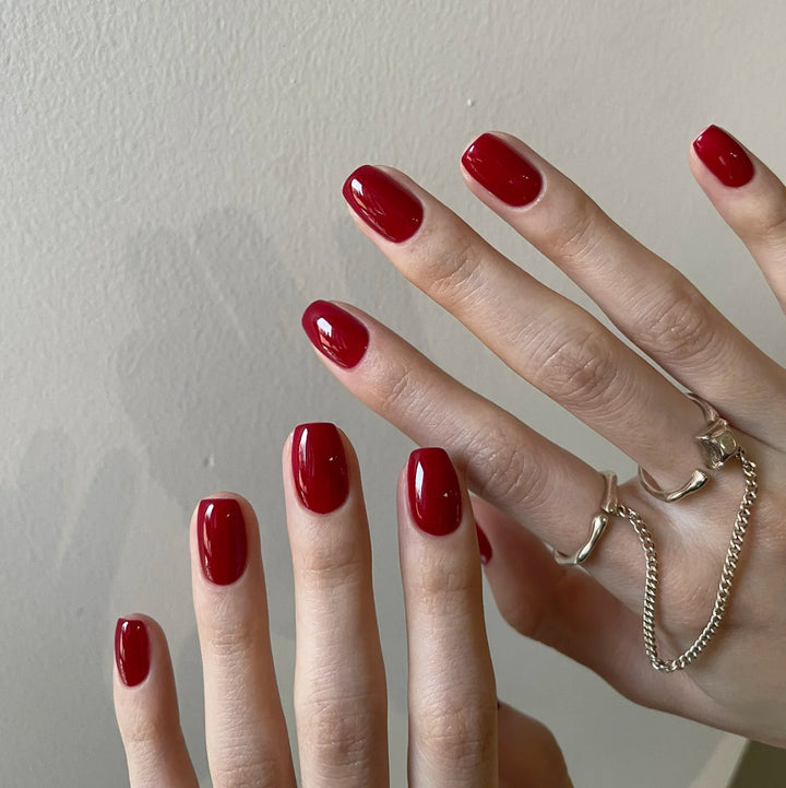 Glossy Press-On Nail Kit