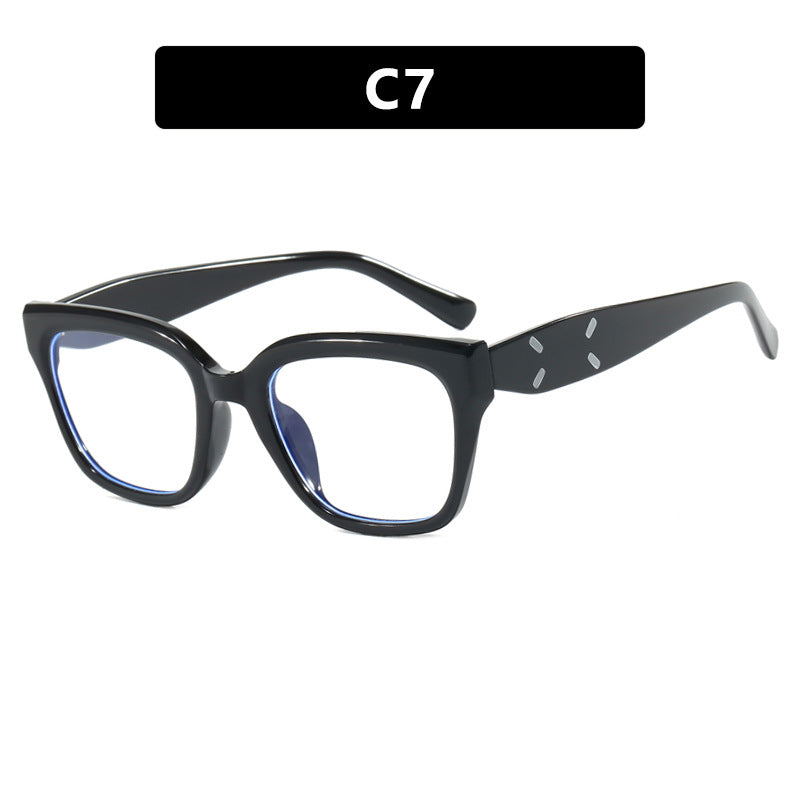 Women's fashionable square sunglasses with UV protection and elegant plastic frame Stornfield