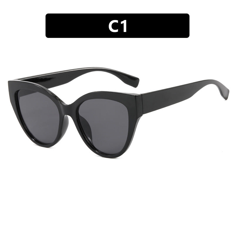 Ladies Cat-Eye Sunglasses with Extravagant Frame and UV Protection Stornfield