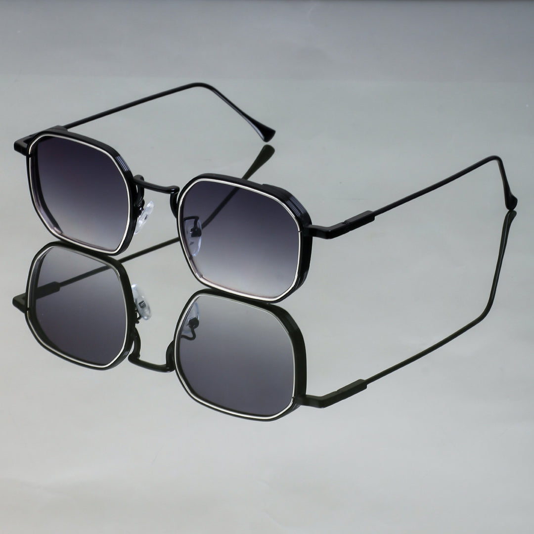 Women's fashionable sunglasses with stylish, square frame and UV protection Stornfield