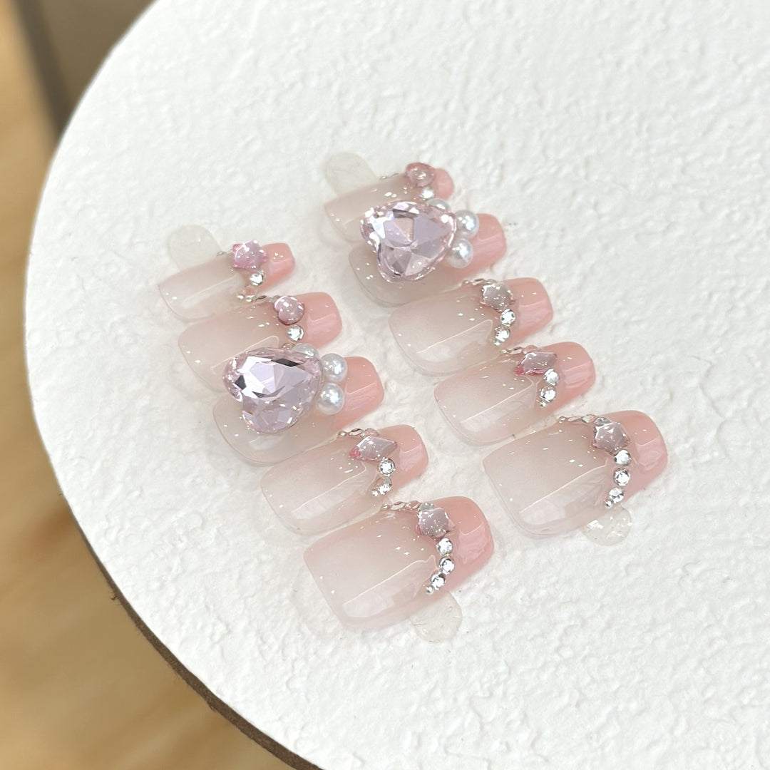 Glamorous Press-On Nail Set with Heart and Jewel Accents