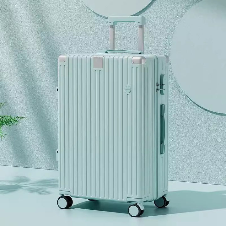 Expandable Hard-Shell Rolling Luggage Stornfield