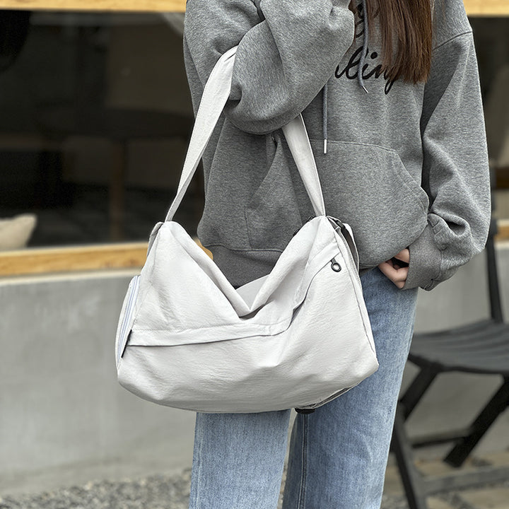 Multifunctional Sports Bag with Ergonomic Design Stornfield