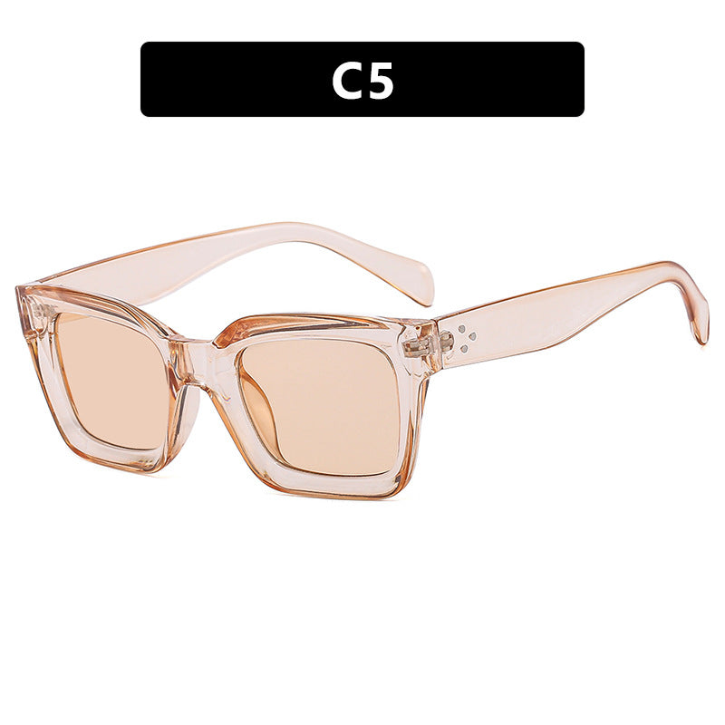 Women's oversized sunglasses with distinctive design Stornfield