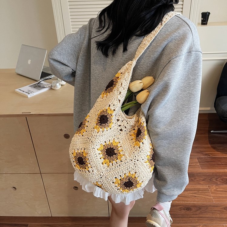 Macrame Shopper with Colorful Flower Pattern Stornfield