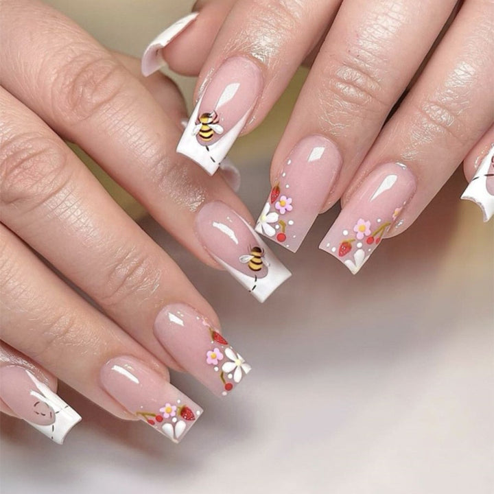 Decorative Floral Press-On Nail Art Set with 3D Flower Accents Stornfield