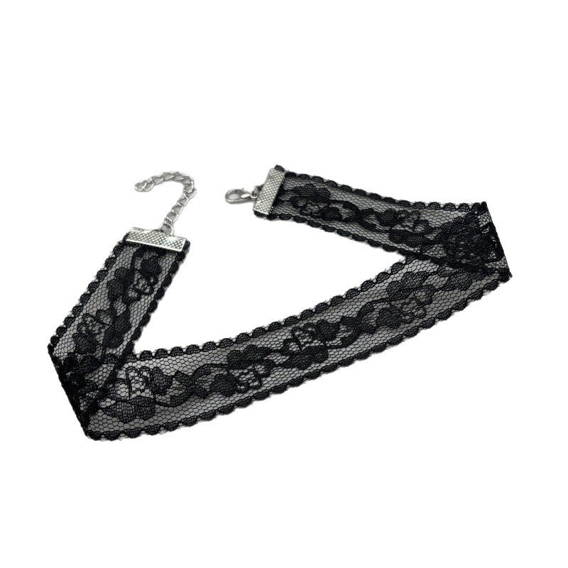 Elegant Lace Choker Stornfield