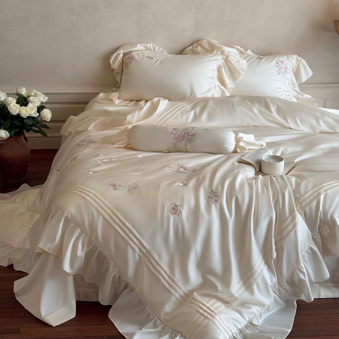Romantic Embroidered Cotton-Sateen Ruffled Duvet Cover Set with Cylinder Bolster and Ruffled Oxford Shams