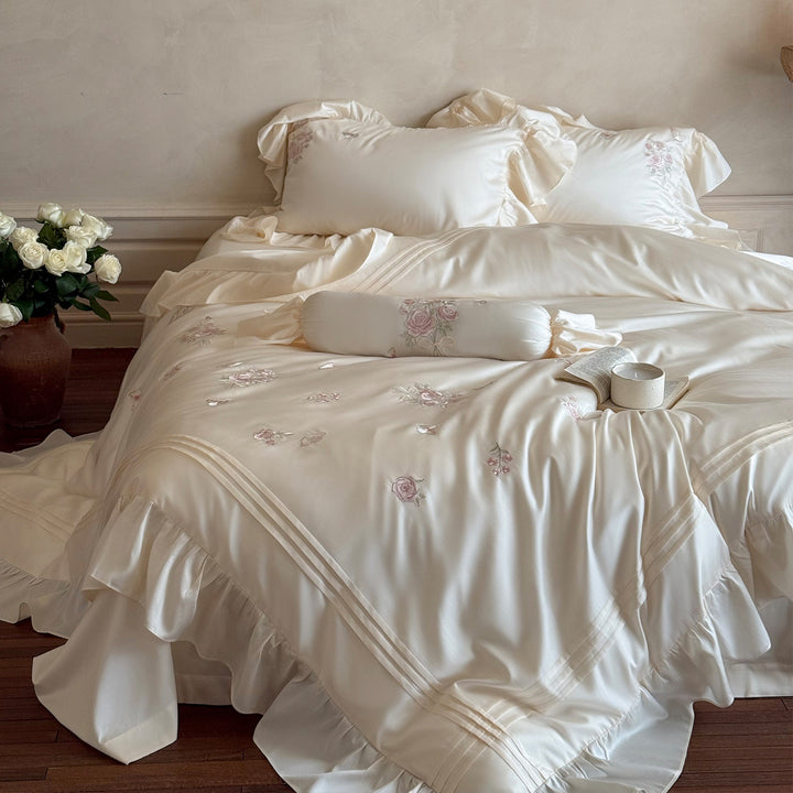 Romantic Embroidered Cotton-Sateen Ruffled Duvet Cover Set with Cylinder Bolster and Ruffled Oxford Shams