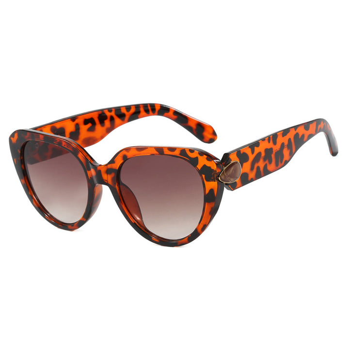 Women Cat-Eye Sunglasses with striking design and protective UV filter Stornfield