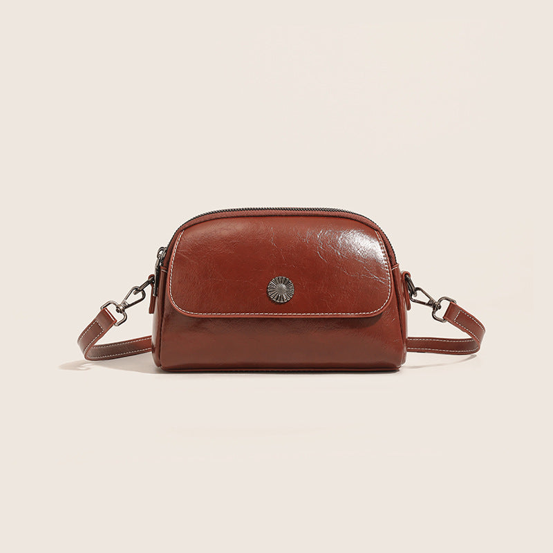 Vintage-Inspired Leather Crossbody Bag