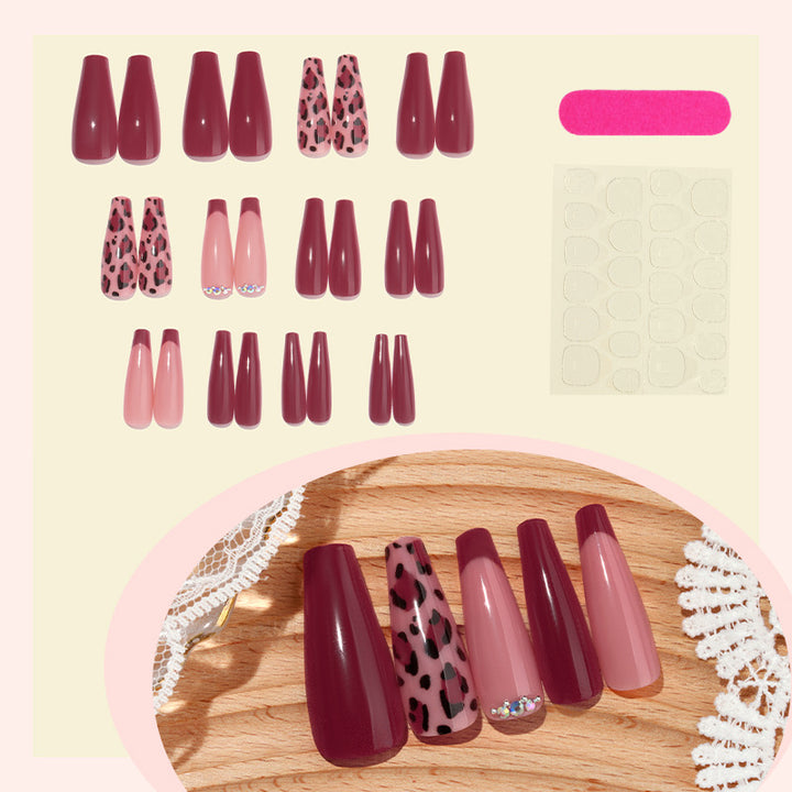 Decorative Press-On Nail Set with Stylish Leopard Accents Stornfield