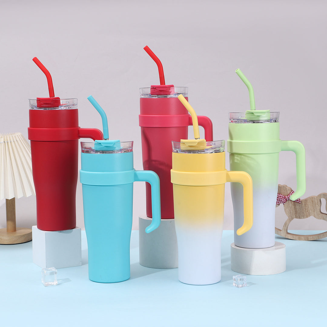 Women Insulated Mug with Plastic Handle and Integrated Straw Stornfield