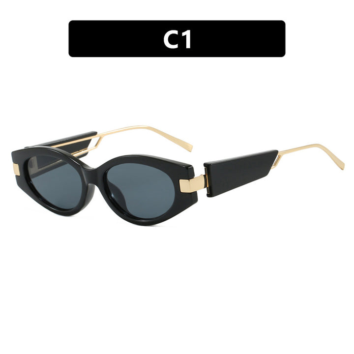 Ladies elegant Cat-Eye sunglasses with gold accents Stornfield