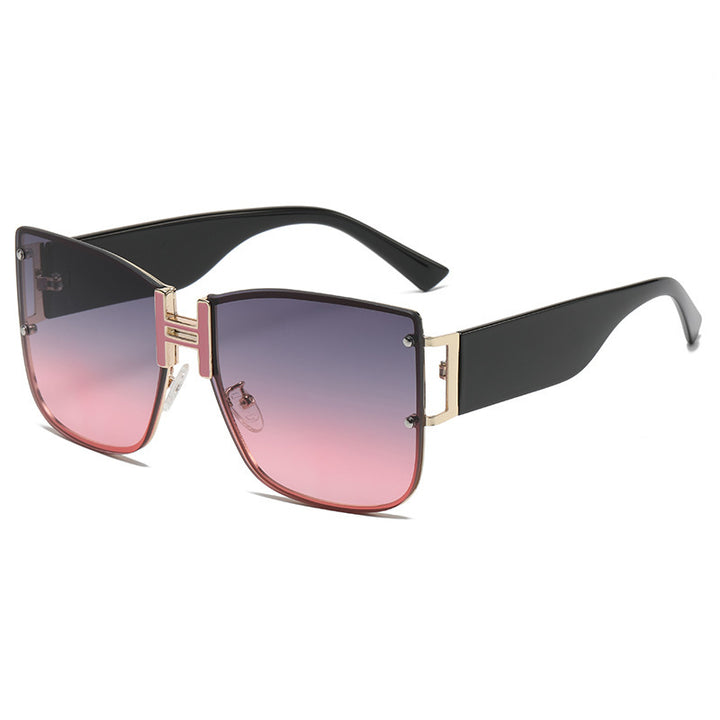 Ladies sunglasses in an elegant design with highly modern, organic lenses Stornfield