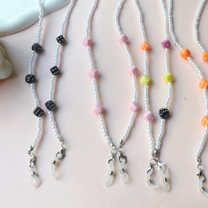 Elegant pearl glasses chain Stornfield