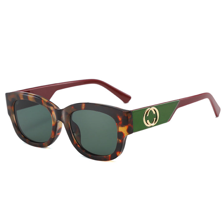 Women's sunglasses in exclusive design with fashionable frame and UV protection Stornfield