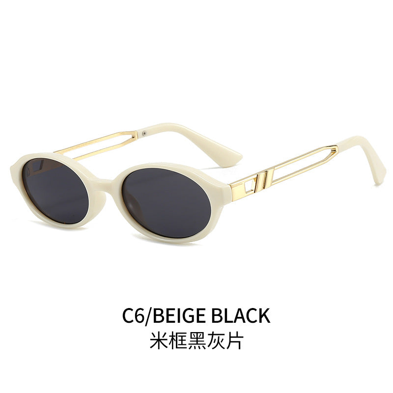 Women Elegant Sunglasses in luxurious tortoiseshell design with golden metal accents Stornfield