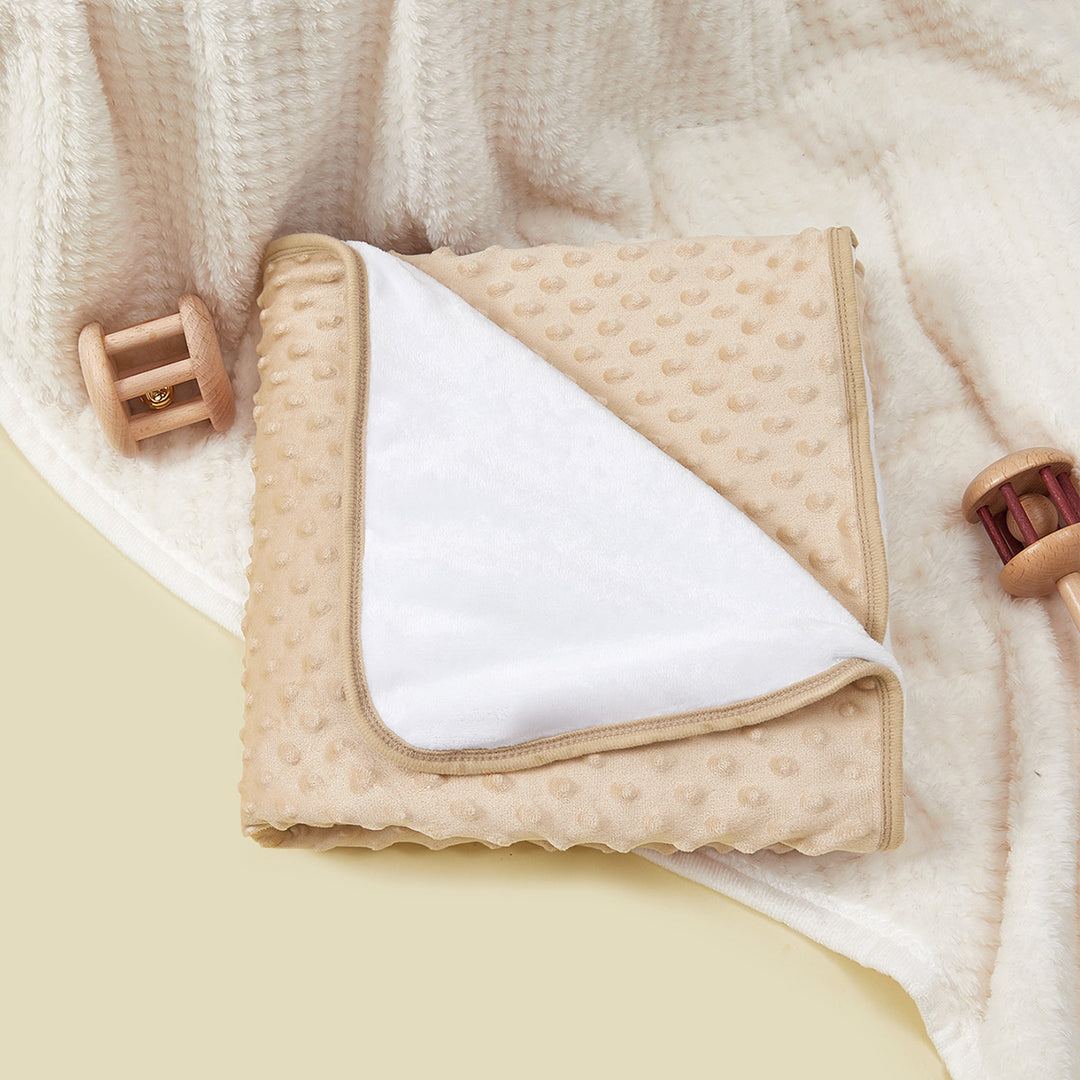 Ultra-Soft Cozy Dot Blanket Stornfield