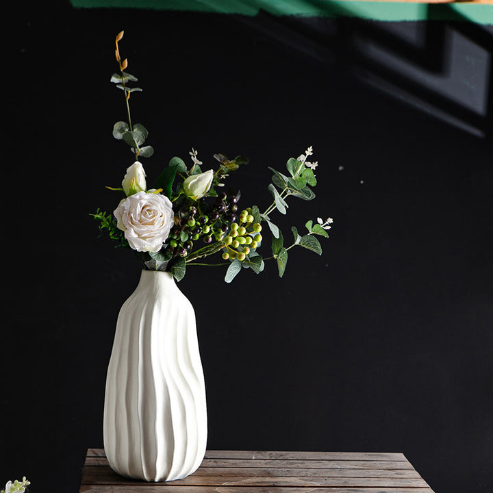 Decorative ceramic vase Stornfield