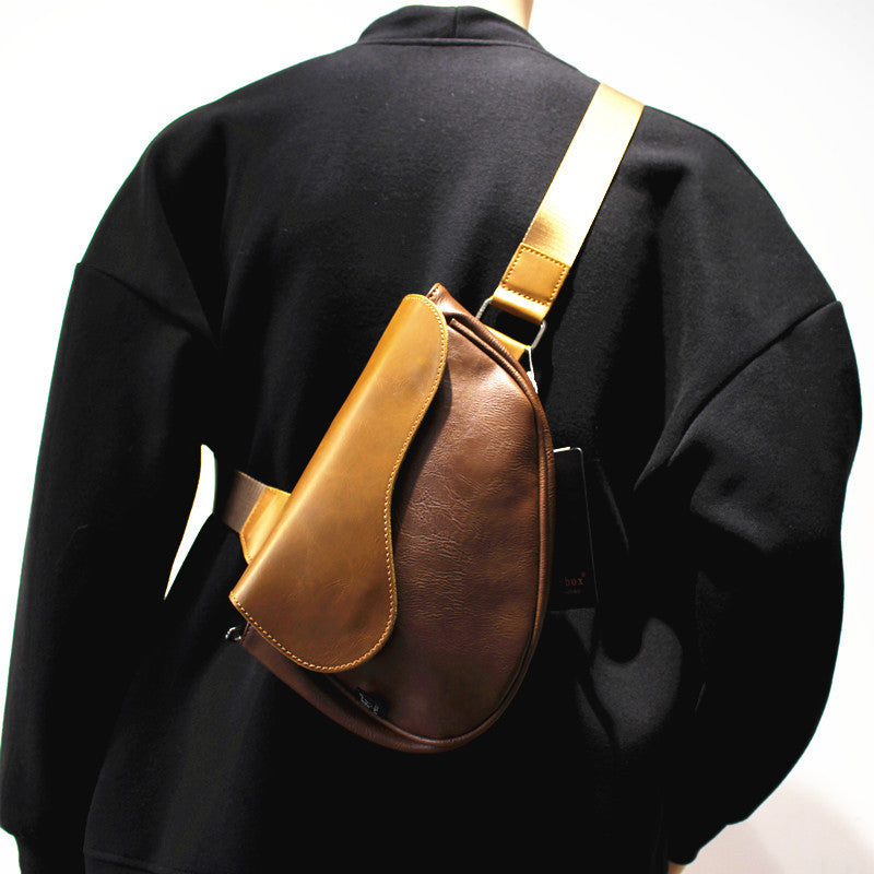 Elegant shoulder bag with innovative closure Stornfield