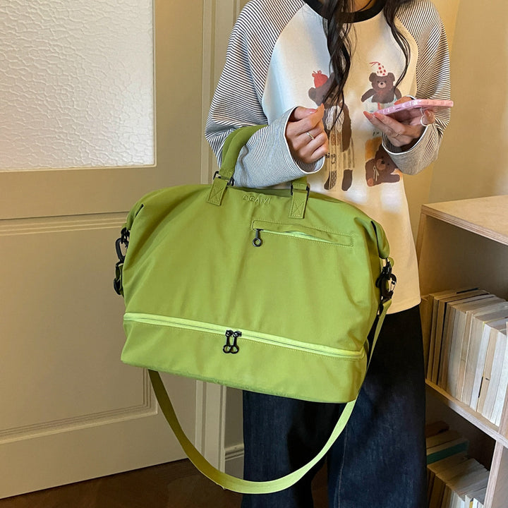 Versatile Multi-Pocket Travel Duffle Stornfield