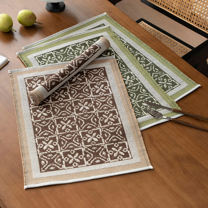 Reversible jacquard scarf with ornamental weaving pattern Stornfield