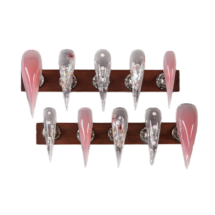 Stiletto Press-On Nail Art Set with Stylish Metallic Accents