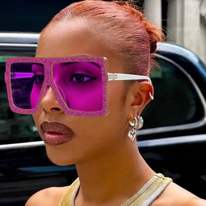 Ladies extravagantly designed sunglasses Stornfield