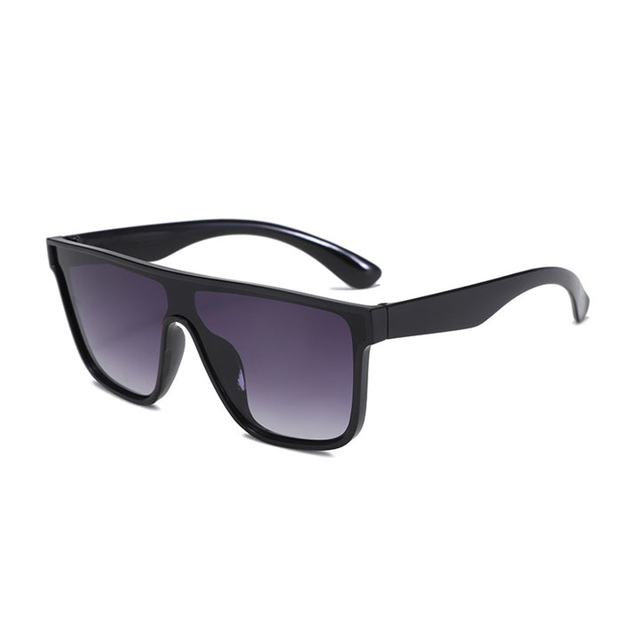 Women's sporty sunglasses with wide frame and polarized lenses Stornfield