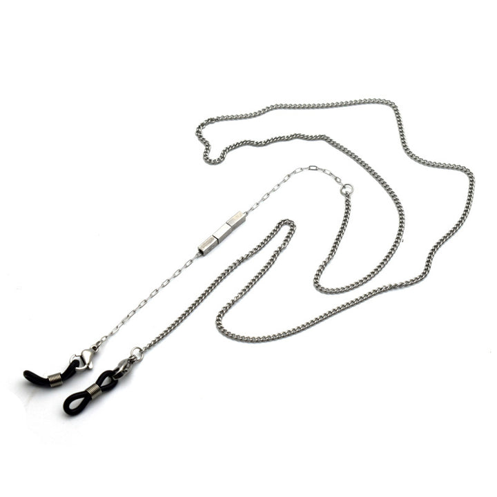 Stylish Geometric Chain Eyewear Holder Stornfield